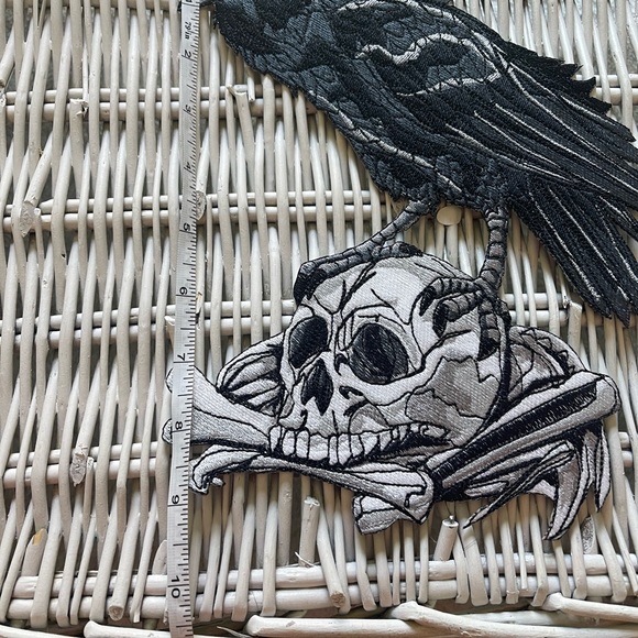 Giant Raven Crow on Skull & 2 Flying Ravens iron on/sew on patches. Hand Made - Picture 11 of 12